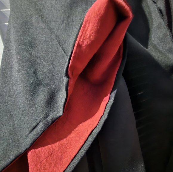 Wizarding World of Harry Potter Gryffindor Robe Adult XS - Picture 7 of 7